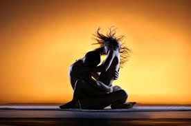 El Yoga del Tacto o Masaje tántrico de Cachemira por Surya Baudet.